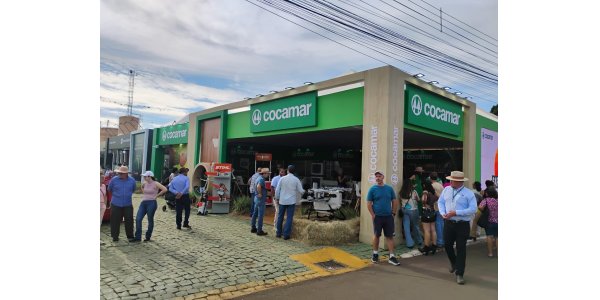 Estande da Cocamar na ExpoLondrina  recebeu produtores de toda a regi&atilde;o