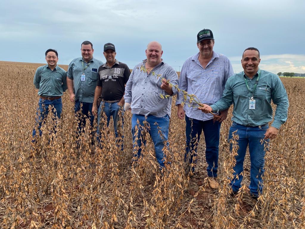 Pequenos e grandes se fortalecem com a Cocamar