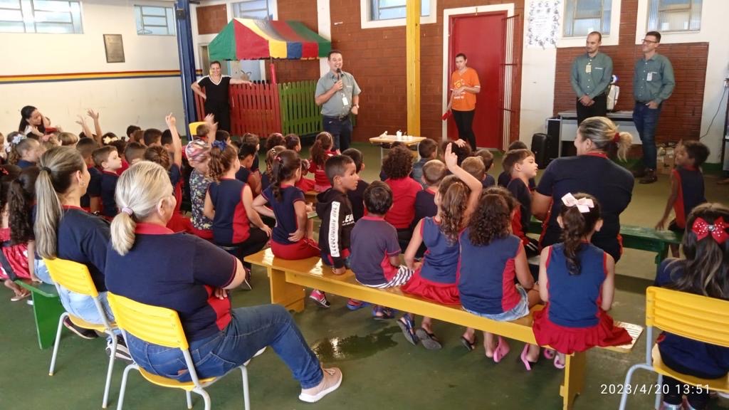 Cocamar difunde a cooperação entre o público infantil