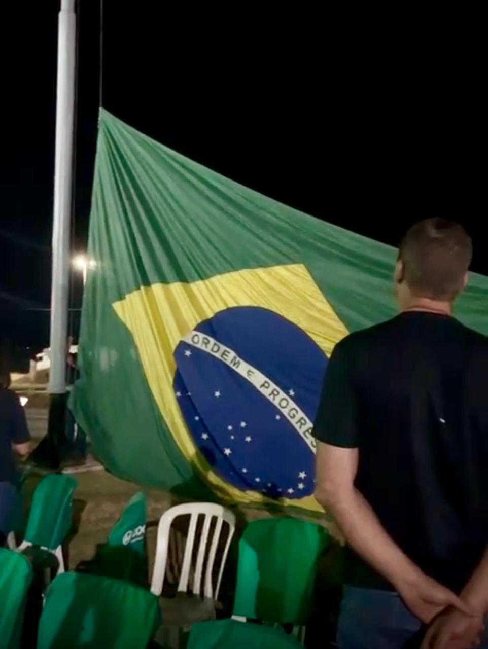 Semana da Pátria: Cocamar retoma em Floresta o hasteamento da Bandeira Nacional