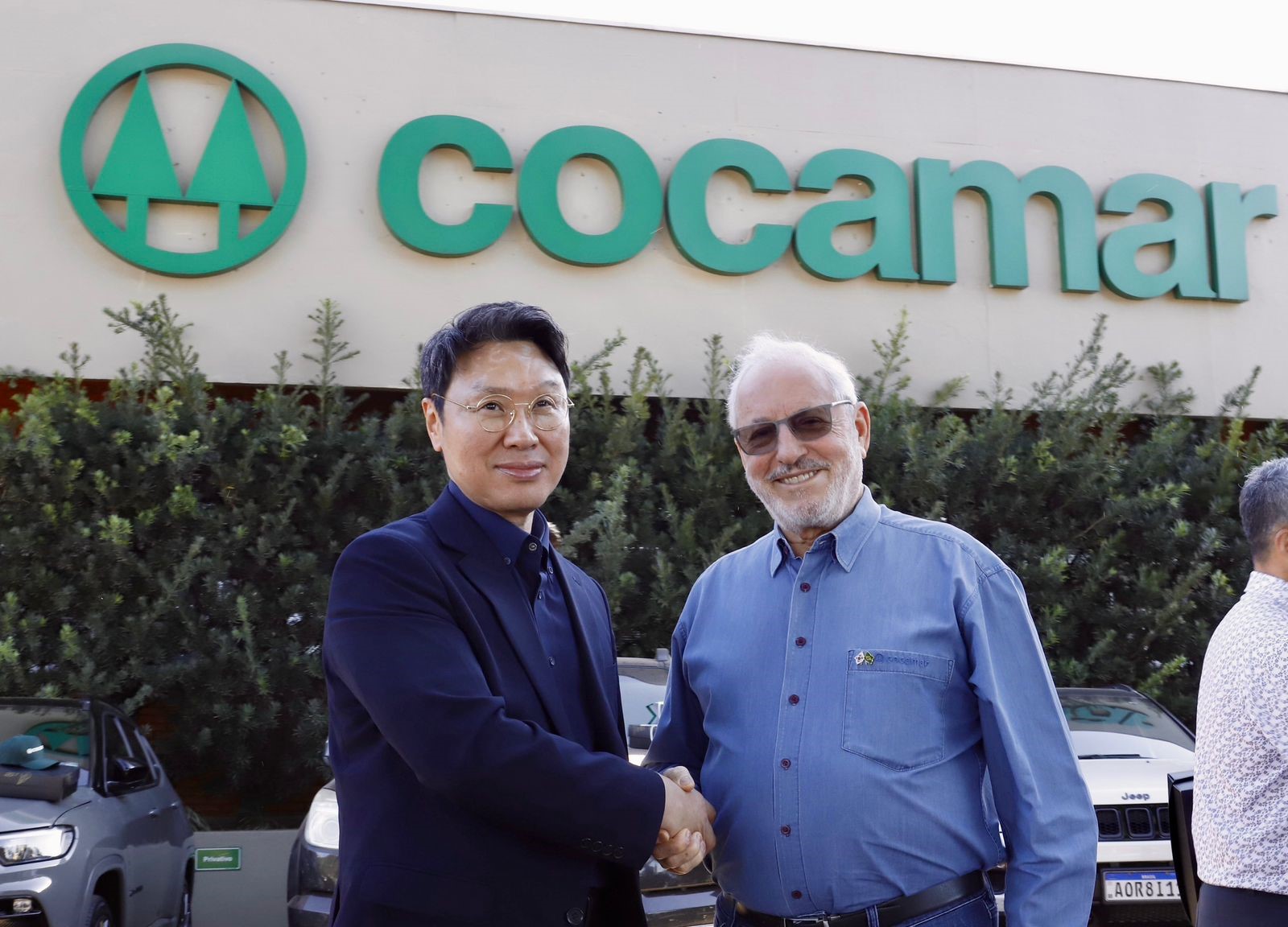 Cocamar recebe duas delegações estrangeiras 