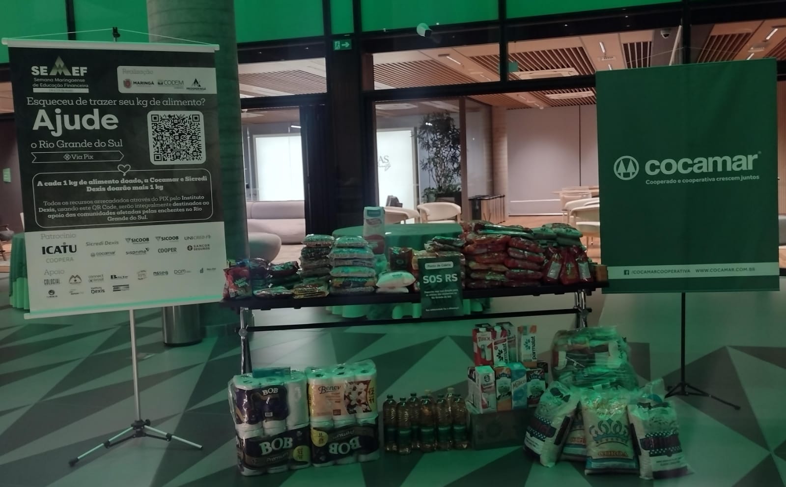 Cocamar e Sicredi Dexis  dobram volume de alimentos arrecadados em prol do RS